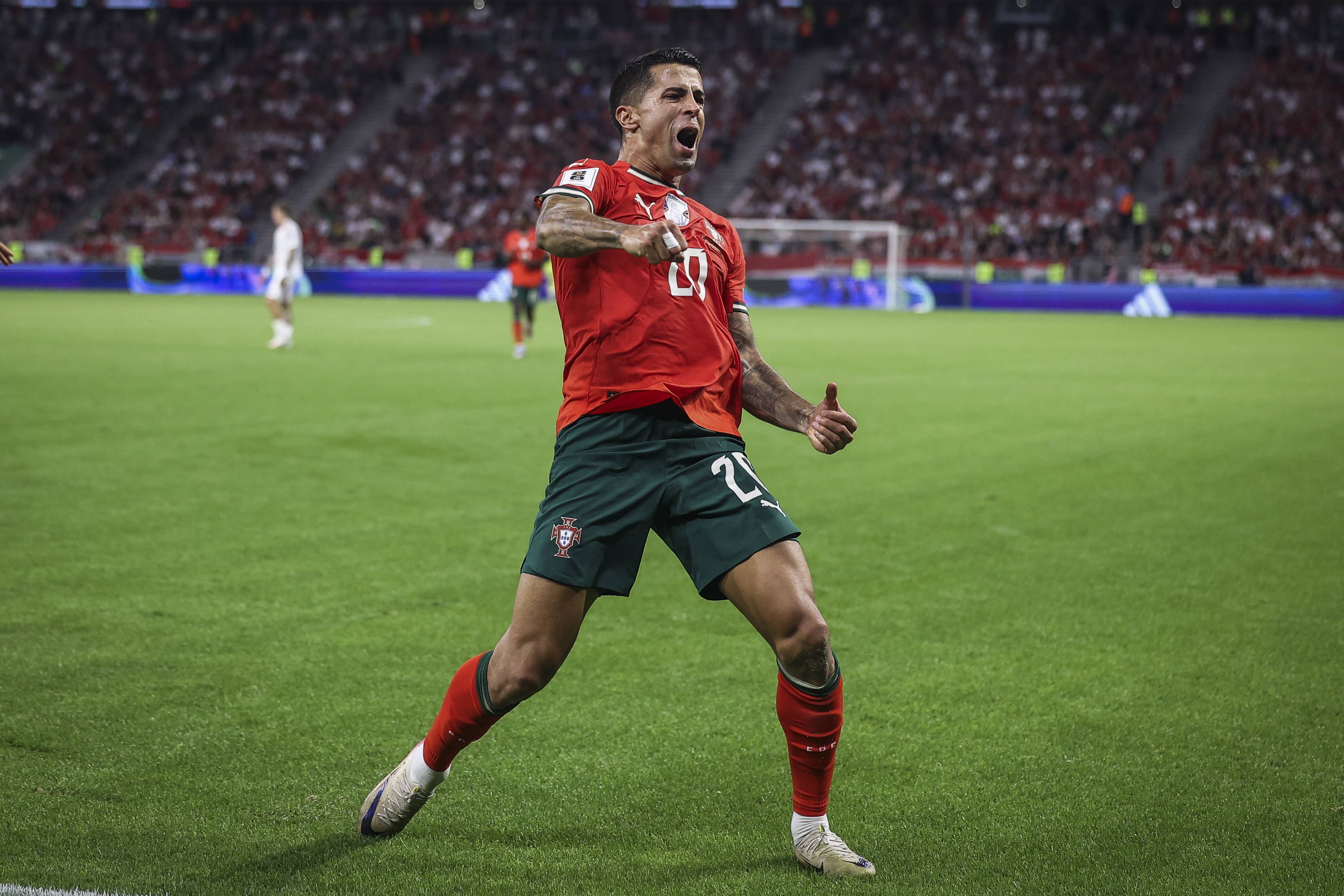 欧博abg官网入口-葡萄牙打匈牙利球场