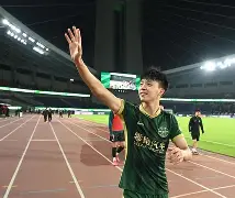 一场比赛中球员表现出色,获得当场最佳球员称号